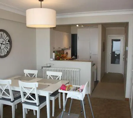 Appartement sur la digue à Knokke-Duinbergen Esterno foto