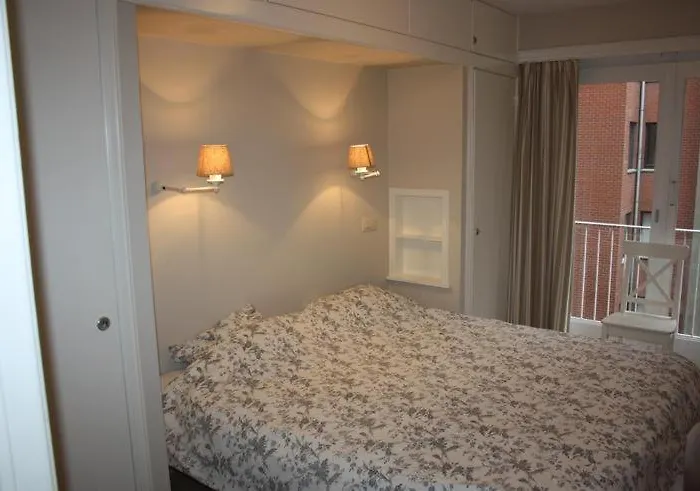 Appartement Sur La Digue A Knokke-Duinbergen